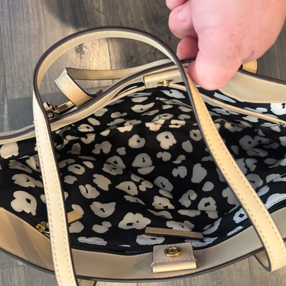 Marc Jacobs Tote Bag - Picture 3 of 3